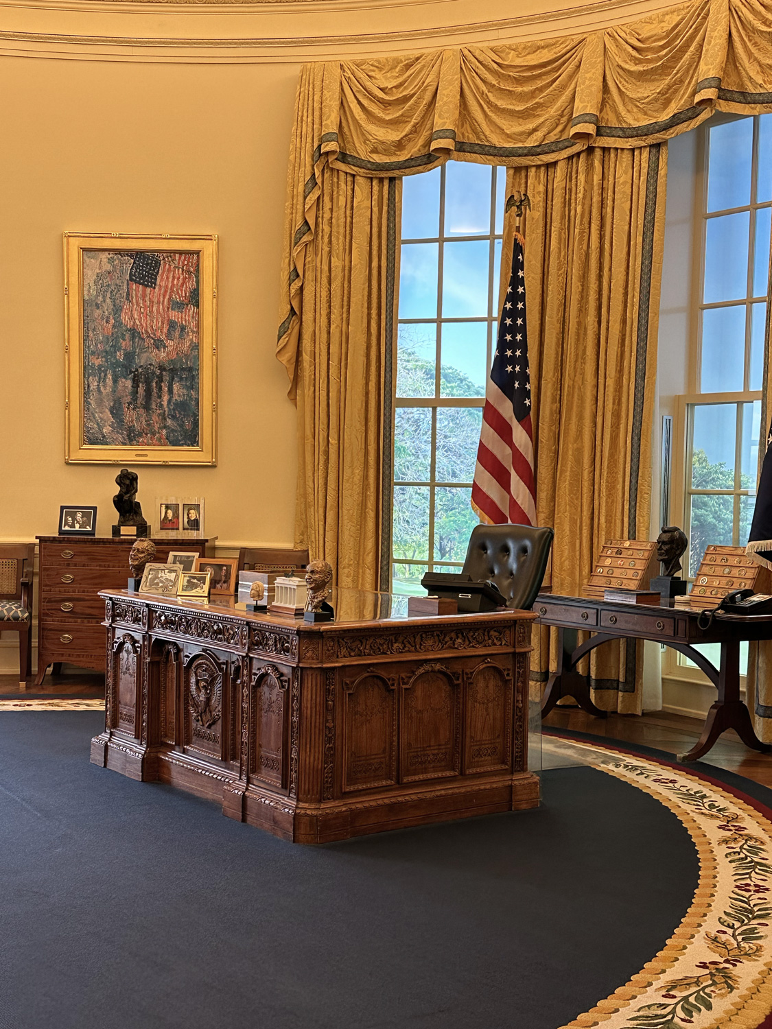 Replica Oval Office at the Clinton Library