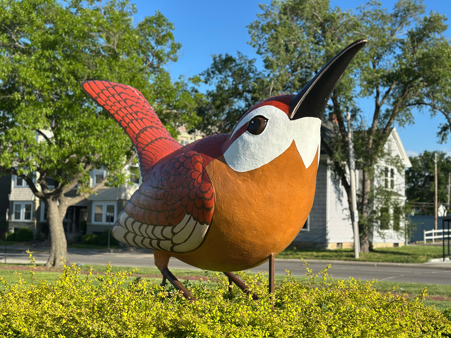 World's largest wren statue
